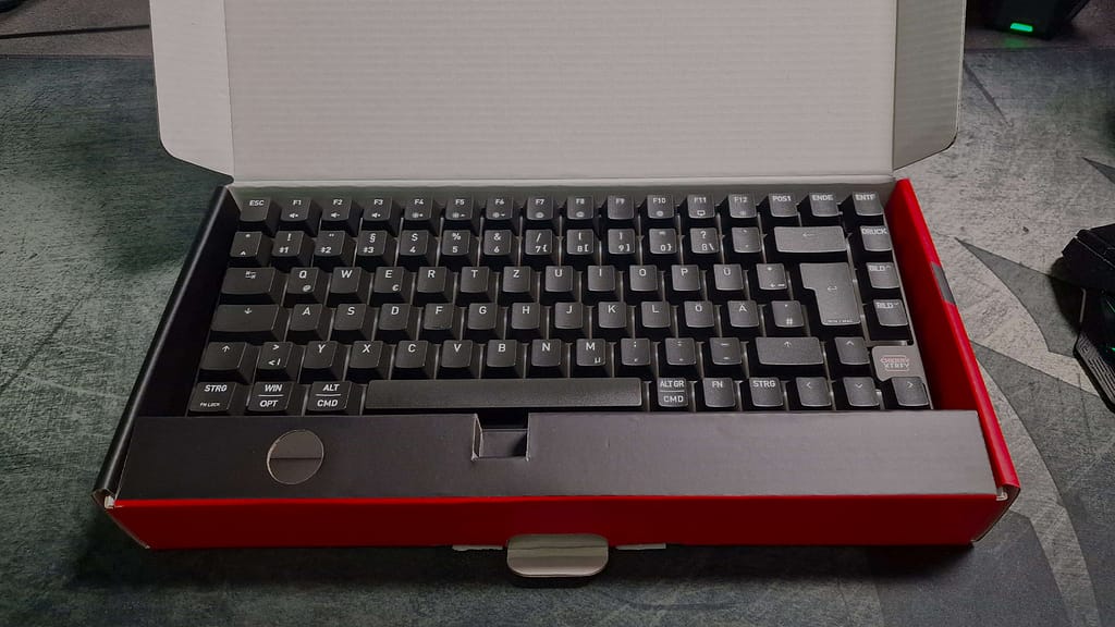 CHERRY XTRFY K33 Compact Wireless